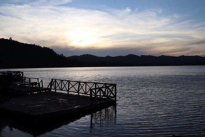 3-Day Gorilla Trekking Budget Safari in Uganda - When optional activities show up: Lake Mutanda, Batwa, and golden monkeys