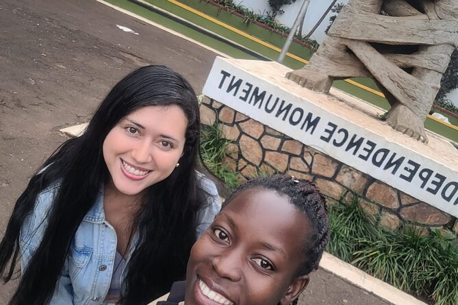Day and Night City Tours in Kampala - Old Taxi Park: how Kampala’s public taxis organize