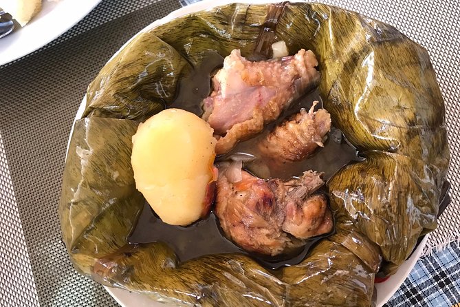 Fishing Village Food Tour & Luwombo Stop - Snacks first in Kampala, then the lake food scene