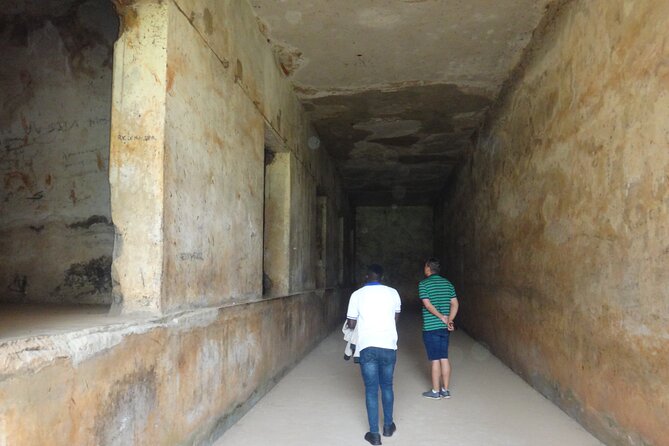 Kampala City Tour - Half Day - Kabaka’s Palace and the Buganda trail that explains power