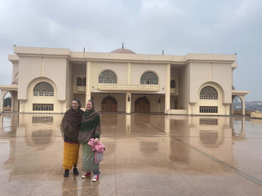 Kampala: Guided City Walking Tour with Gadaffi Mosque - Getting started at Kitenji and choosing your pace