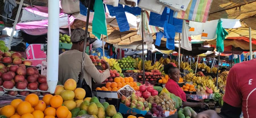 Kampala: Three-Hour Food Tour - Ugaroll rolex stop: the smell, the sizzle, and the story