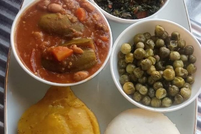 Like a local cooking Tours - Lunch, Stories, and Culture Checks at the Shared Table