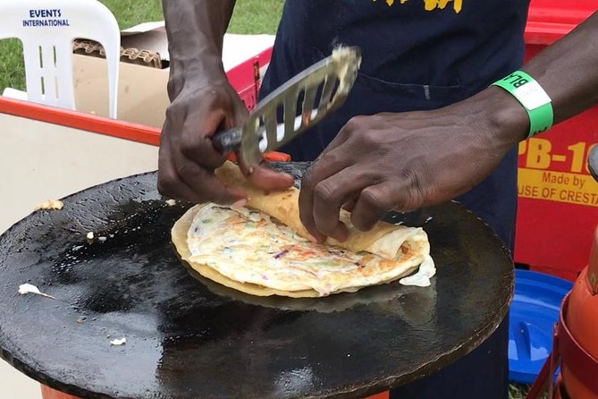 Nighttime Boda Boda Street Food Tour - Why the guide matters most when the lights go out