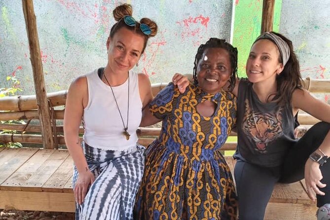 Private Ugandan Food Cooking Class and Culture Experience - A market-to-home cooking class in Entebbe, with Sylvia and Helen