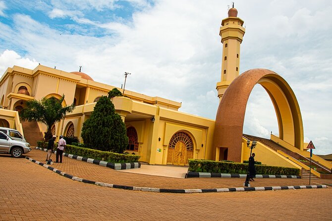 Safe Motorbike Tour in Kampala (Boda Boda Tour) - Stop 4: Kabaka’s Palace for royal grounds and Buganda details
