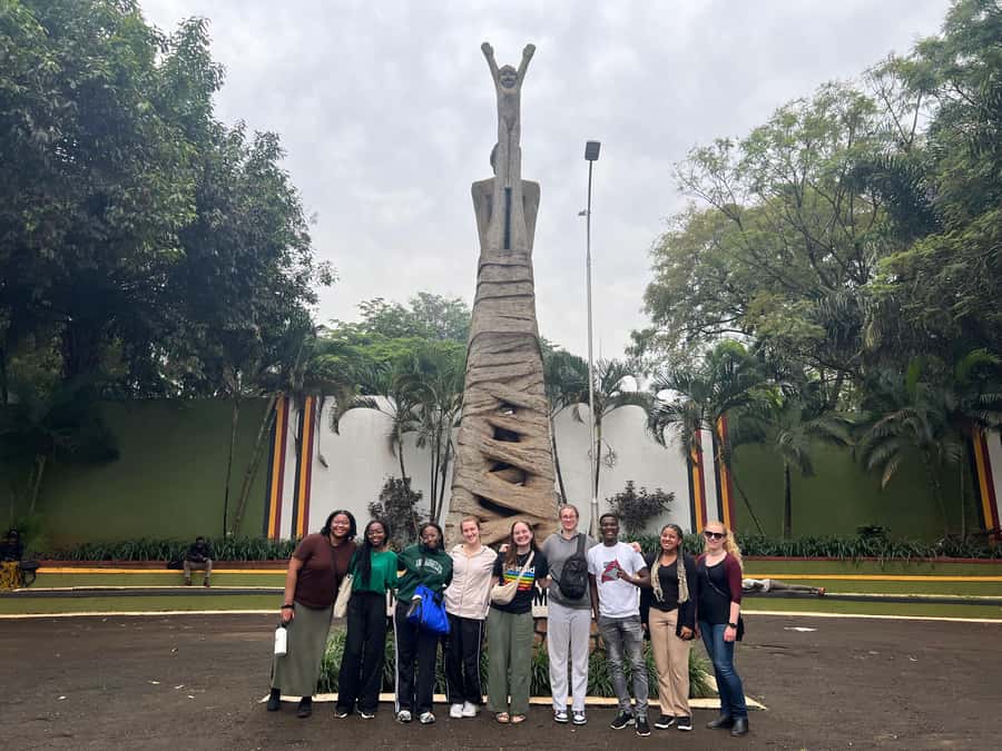 The best Kampala walking experience tour - Nakasero Market: the fruit, spice, and produce side of Kampala